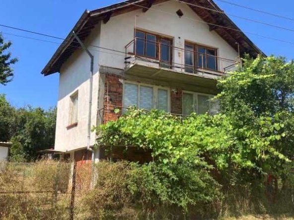 Къща в с. Садовик, Област Перник - 90 кв.м за 442 €/кв.м - Снимка #1