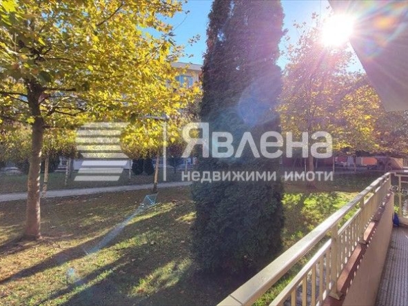 Двустаен апартамент в к.к. Слънчев бряг - 64 кв.м за 1000 €/кв.м - Снимка #1