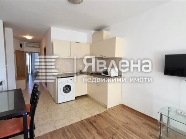 Двустаен апартамент в к.к. Слънчев бряг - 75 кв.м за 934 €/кв.м - Снимка #1