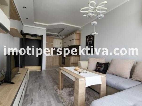 Двустаен апартамент в Пловдив, Кючук Париж - 70 кв.м за 1715 €/кв.м - Снимка #1