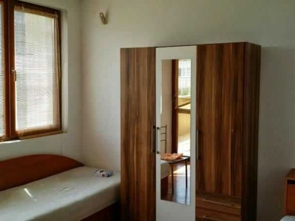 Тристаен апартамент в София, Изток - 85 кв.м за 2200 €/кв.м - Снимка #1