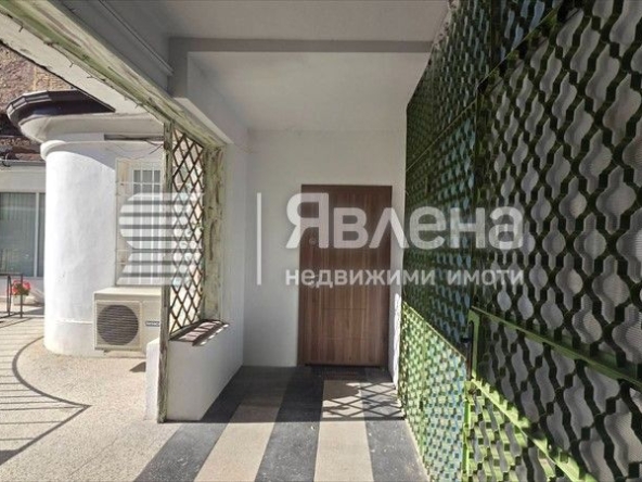 Офис в София, Център - 57 кв.м за 2106 €/кв.м - Снимка #1