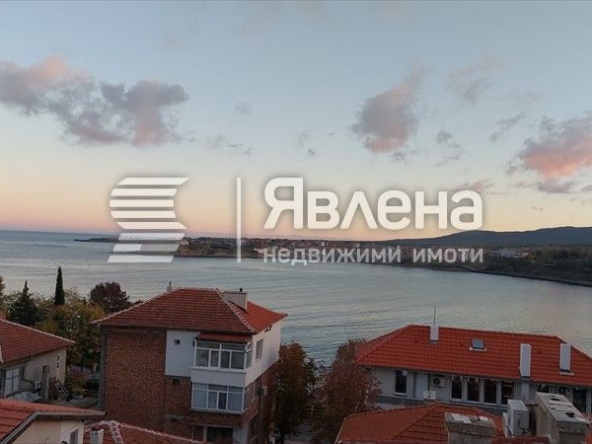 Тристаен апартамент в Царево - 82 кв.м за 1500 €/кв.м - Снимка #1