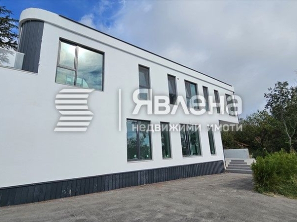 Тристаен апартамент в Варна, м-т Траката - 117 кв.м за 1624 €/кв.м - Снимка #1