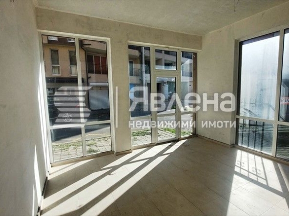 Магазин в Поморие - 71 кв.м за 800 €/кв.м - Снимка #1