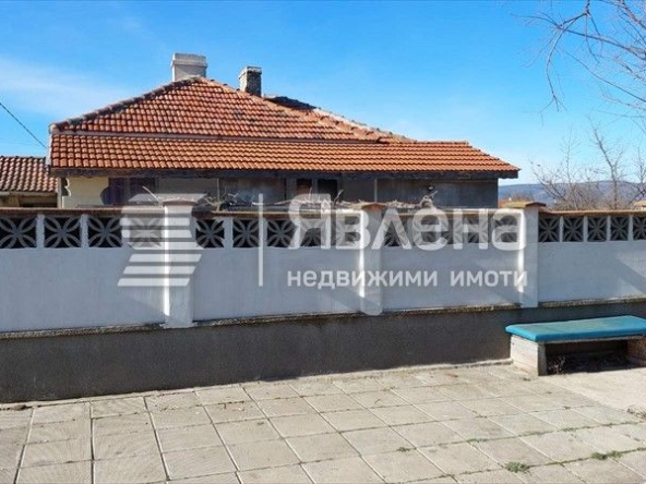 Къща в с. Бата, Област Бургас - 61 кв.м за 902 €/кв.м - Снимка #1