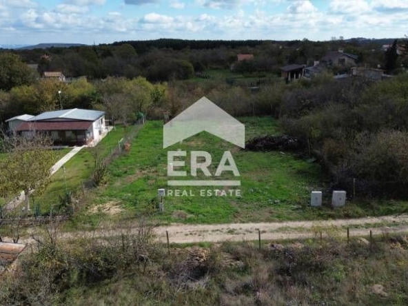 Парцел в с. Осеново, Област Варна - 695 кв.м за 39 €/кв.м - Снимка #1