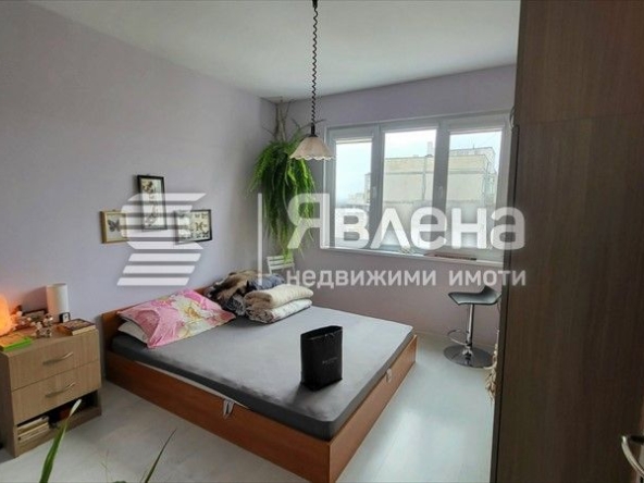 Тристаен апартамент в Варна, Младост 2 - 68 кв.м за 2667 €/кв.м - Снимка #1