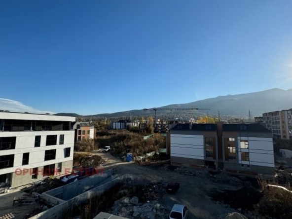 Двустаен апартамент в София, Малинова долина - 109 кв.м за 1377 €/кв.м - Снимка #1