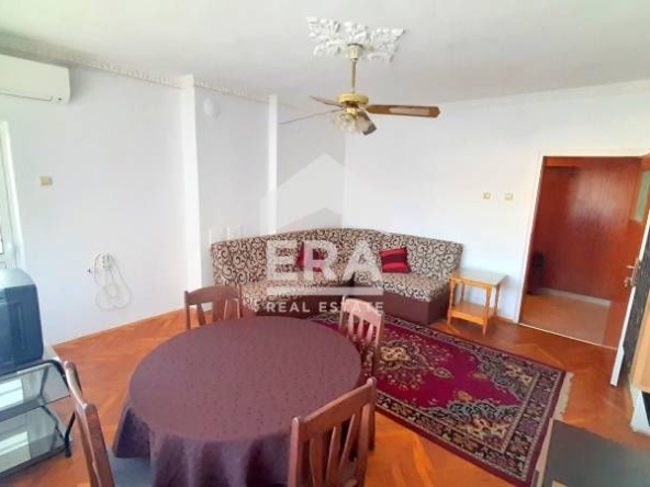 Дава се под наем Етаж от къща в Поморие - 95 кв.м за 400 € - Снимка #1