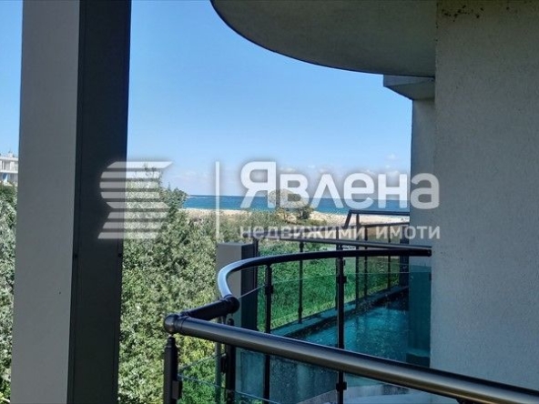 Двустаен апартамент в Приморско - 65 кв.м за 1628 €/кв.м - Снимка #1