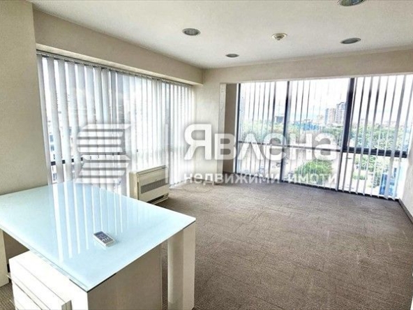 Дава се под наем Офис в София, Стрелбище - 357 кв.м за 4284 € - Снимка #1