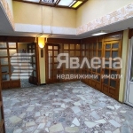 Офис в Бургас, Възраждане - 227 кв.м за 699 €/кв.м - Снимка #1