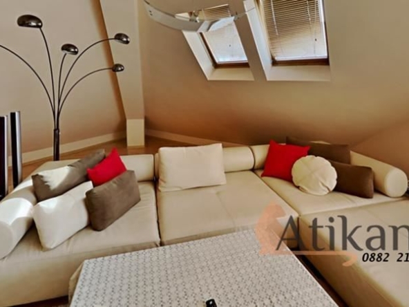 Четиристаен апартамент в София, Бъкстон - 184 кв.м за 1984 €/кв.м - Снимка #1