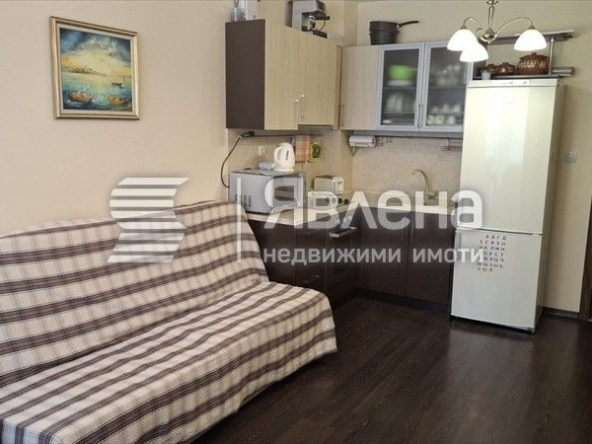 Двустаен апартамент в к.к. Слънчев бряг - 61 кв.м за 1197 €/кв.м - Снимка #1