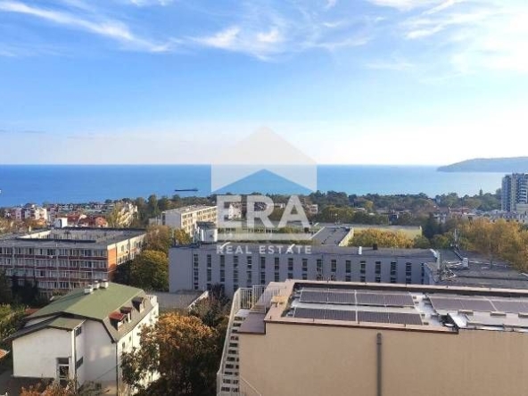 Четиристаен апартамент в Варна, Бриз - 198 кв.м за 1112 €/кв.м - Снимка #1