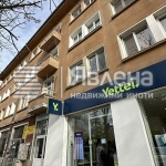 Тристаен апартамент в Перник, Изток - 82 кв.м за 1574 €/кв.м - Снимка #1