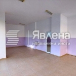 Дава се под наем Магазин в Поморие - 54 кв.м за 260 € - Снимка #1