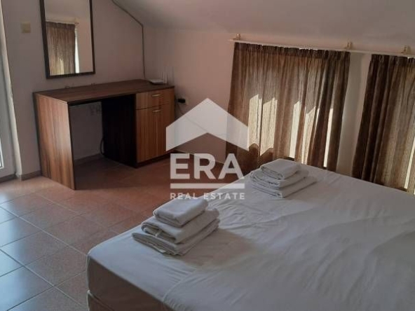 Тристаен апартамент в Поморие - 70 кв.м за 915 €/кв.м - Снимка #1