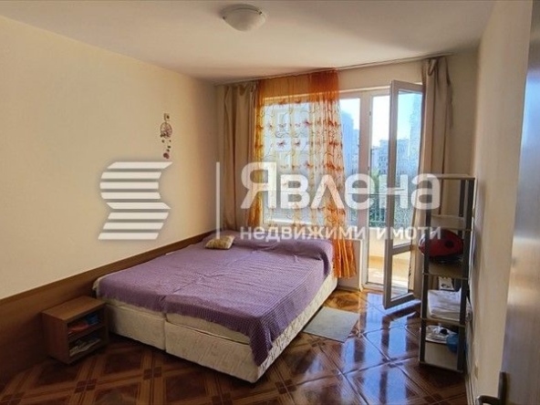 Двустаен апартамент в к.к. Слънчев бряг - 63 кв.м за 1000 €/кв.м - Снимка #1
