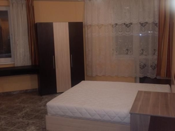 Дава се под наем Едностаен апартамент в София, Студентски град - 60 кв.м за 475 € - Снимка #1