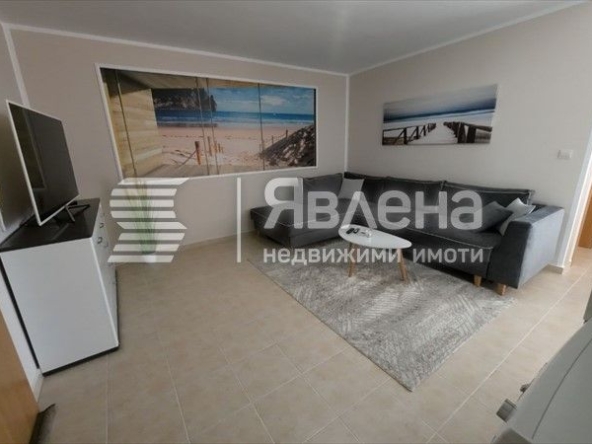 Двустаен апартамент в к.к. Слънчев бряг - 56 кв.м за 1340 €/кв.м - Снимка #1