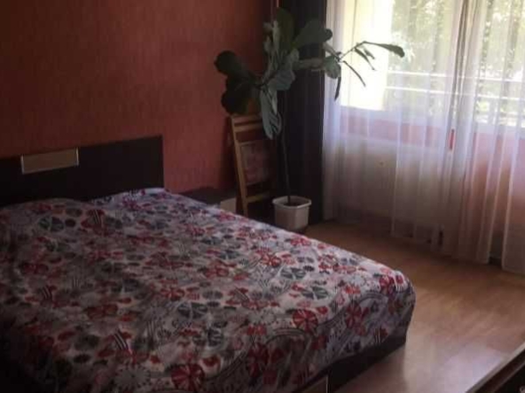 Тристаен апартамент в София, Банишора - 90 кв.м за 2000 €/кв.м - Снимка #1