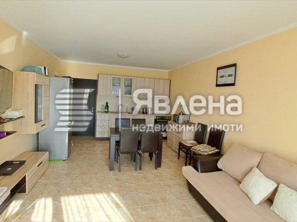 Тристаен апартамент в Несебър - 96 кв.м за 1292 €/кв.м - Снимка #1