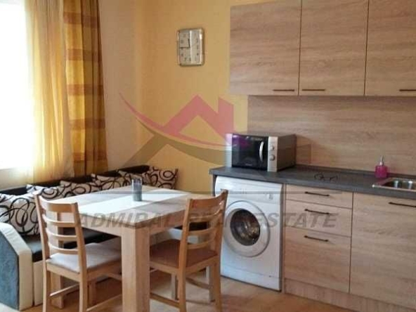 Дава се под наем Двустаен апартамент в Варна, Аспарухово - 70 кв.м за 400 € - Снимка #1