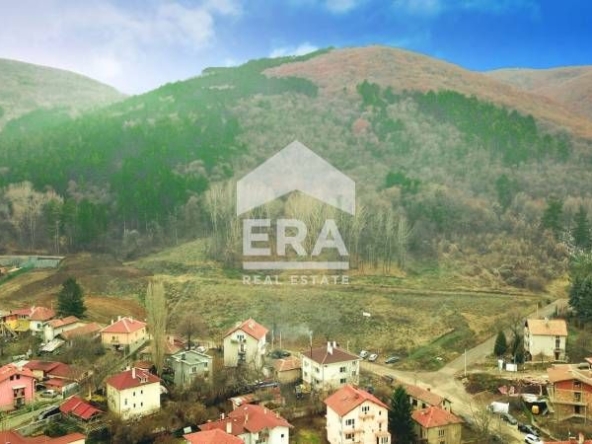 Парцел в с. Лозен, Област София-град - 7909 кв.м за 253 €/кв.м - Снимка #1