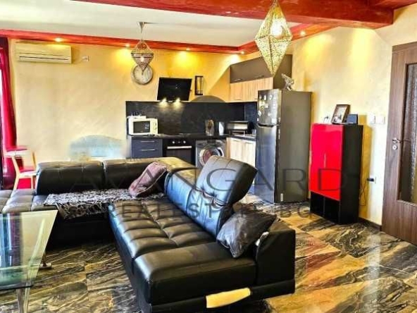 Четиристаен апартамент в Пловдив, Остромила - 170 кв.м за 1620 €/кв.м - Снимка #1