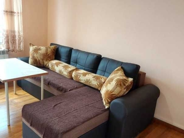 Дава се под наем Двустаен апартамент в София, Банишора - 73 кв.м за 561 € - Снимка #1