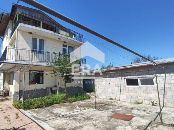 Къща в с. Китка, Област Варна - 338 кв.м за 533 €/кв.м - Снимка #1