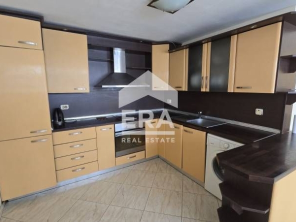 Четиристаен апартамент в Варна, Лятно кино Тракия - 122 кв.м за 1960 €/кв.м - Снимка #1