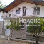 Дава се под наем Къща в Варна, Бриз - 225 кв.м за 1500 € - Снимка #1