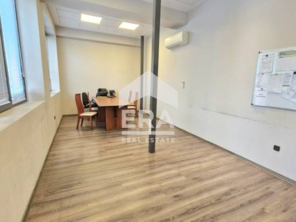 Дава се под наем Офис в Варна, Победа - 45 кв.м за 405 € - Снимка #1