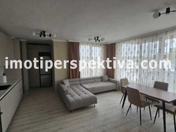 Двустаен апартамент в Пловдив, Кършияка - 80 кв.м за 2000 €/кв.м - Снимка #1