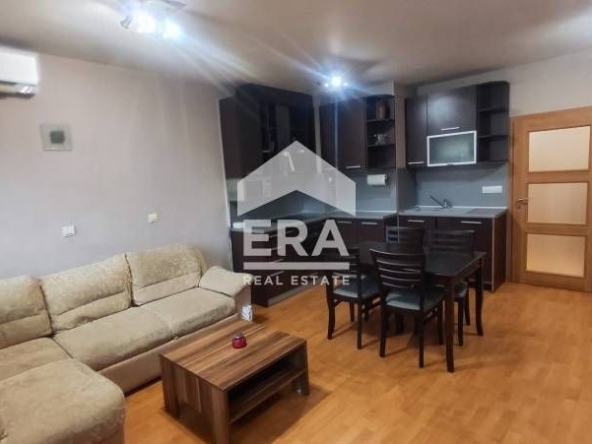 Дава се под наем Тристаен апартамент в Варна, Лятно кино Тракия - 80 кв.м за 648.21 € - Снимка #1