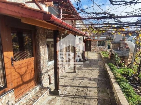 Къща в с. Генерал Киселово, Област Варна - 135 кв.м за 548 €/кв.м - Снимка #1