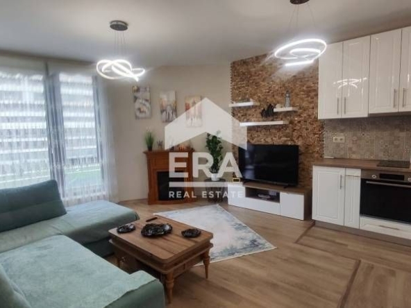 Дава се под наем Двустаен апартамент в Варна, Трошево - 68 кв.м за 747.66 € - Снимка #1