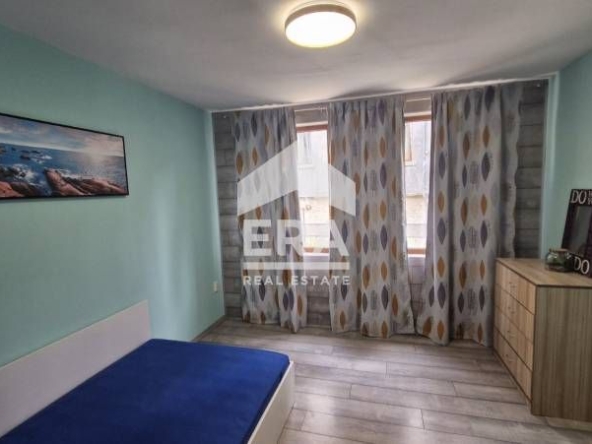 Тристаен апартамент в Аксаково - 82 кв.м за 1558 €/кв.м - Снимка #1