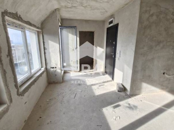 Двустаен апартамент в Варна, Кайсиева градина - 86 кв.м за 1012 €/кв.м - Снимка #1