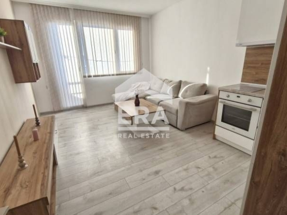 Тристаен апартамент в Варна, Младост 1 - 58 кв.м за 2242 €/кв.м - Снимка #1