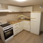 Дава се под наем Етаж от къща в Варна, Колхозен пазар - 127 кв.м за 484.5 € - Снимка #1