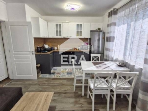 Дава се под наем Двустаен апартамент в Варна, Колхозен пазар - 65 кв.м за 450 € - Снимка #1