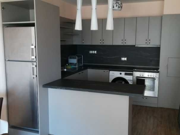 Дава се под наем Двустаен апартамент в София, Дружба 1 - 55 кв.м за 398.82 € - Снимка #1