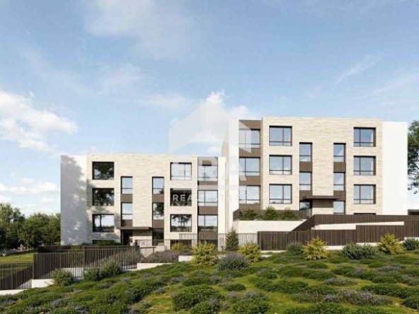 Четиристаен апартамент в Варна, Изгрев - 106 кв.м за 840 €/кв.м - Снимка #1