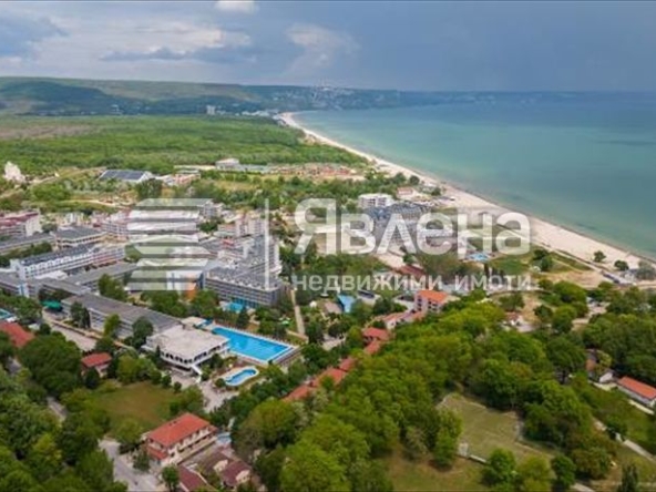 Двустаен апартамент в с. Кранево, Област Добрич - 57 кв.м за 1255 €/кв.м - Снимка #1