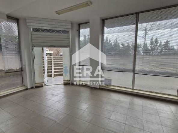 Заведение в Варна, Владислав Варненчик - 75 кв.м за 611 €/кв.м - Снимка #1