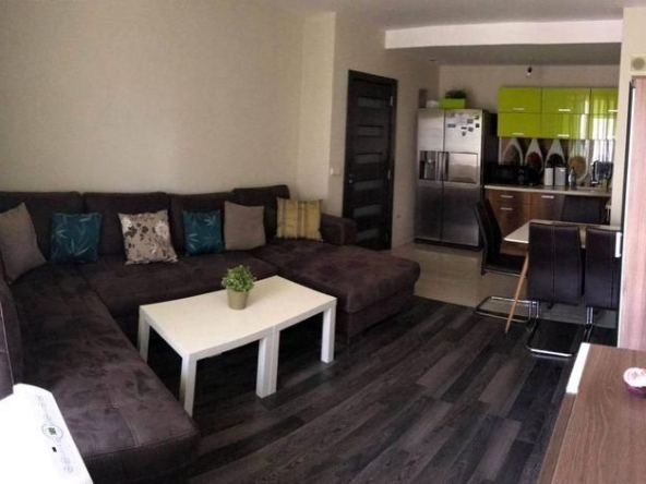 Дава се под наем Тристаен апартамент в София, Лагера - 112 кв.м за 759 € - Снимка #1